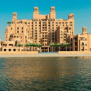 Sheraton Sharjah Beach Resort And Spa